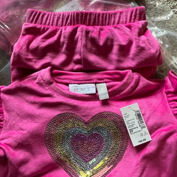 ❤ NWT The Children’s Place Toddler Girls Heart Velour 2-Piece Outfit Set - Pink - Picture 4 of 9